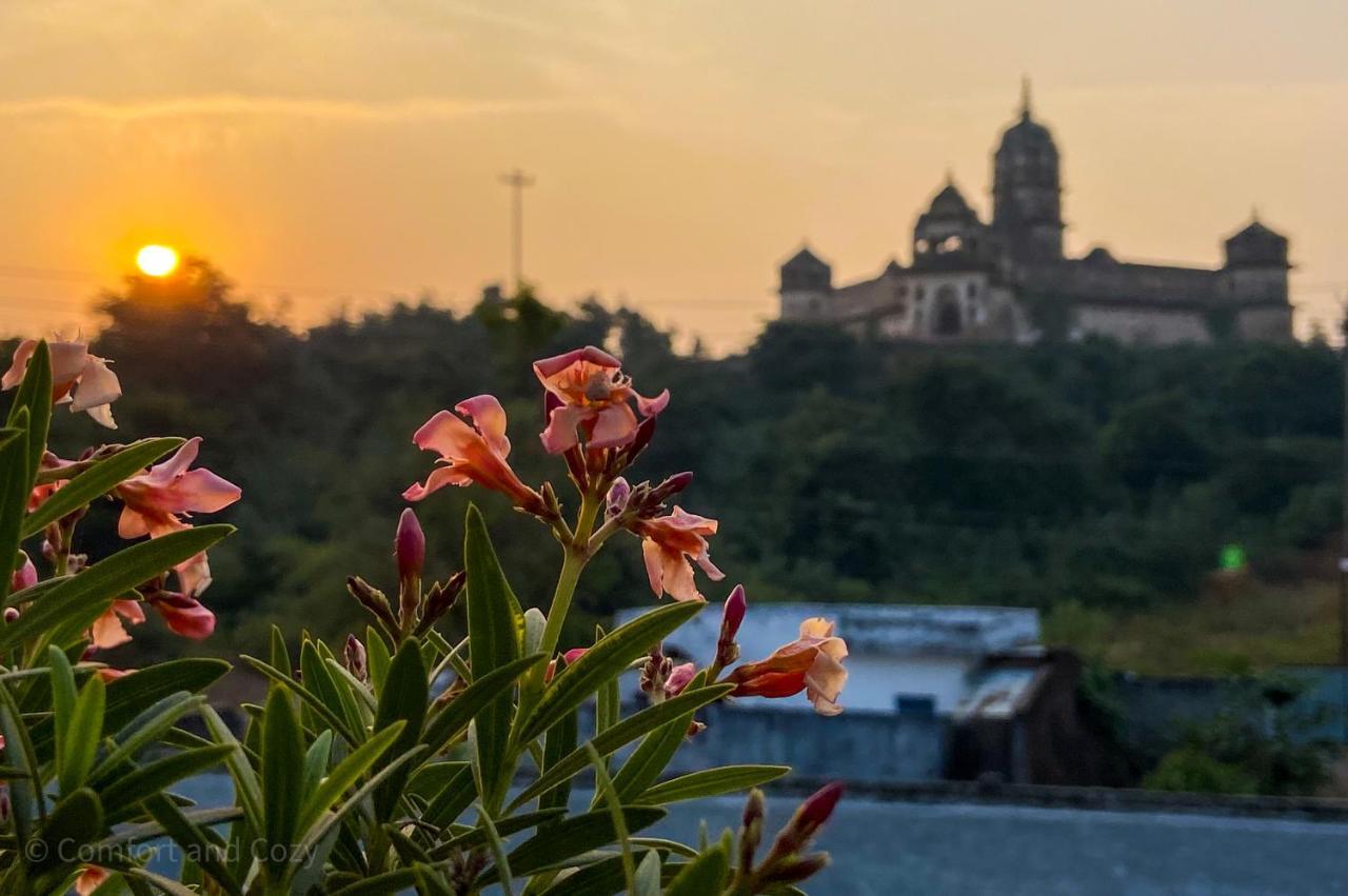 Comfort And Cozy * Orchha
